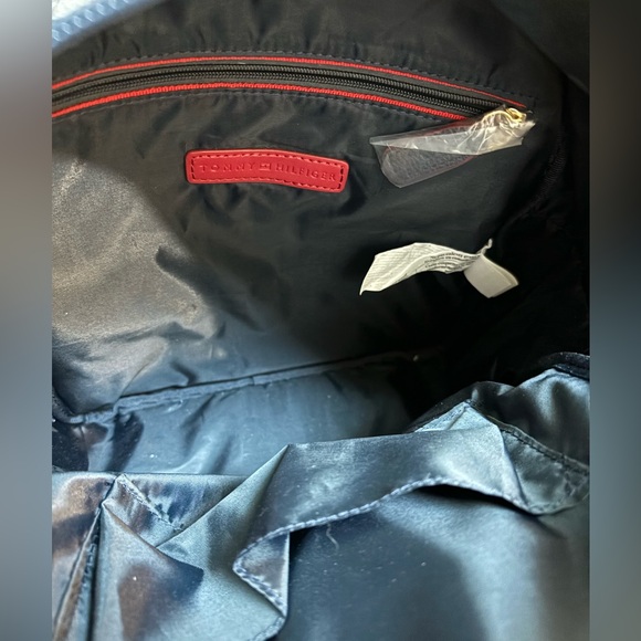 Tommy Hilfiger Small Backpack Monogrammed - Picture 5 of 5